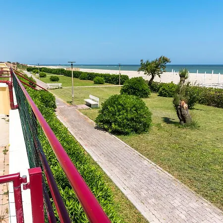 Apartament Se054 - Senigallia, Monolocale Fronte Mare Alle'piramidi' *