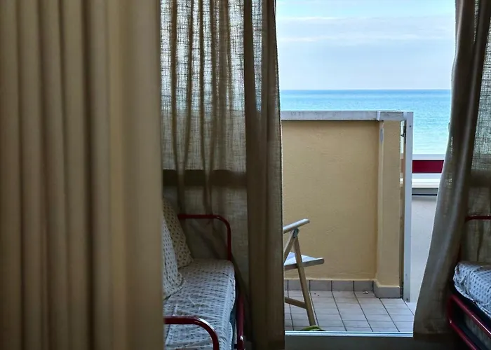 Se054 - Senigallia, Monolocale Fronte Mare Alle'piramidi' *