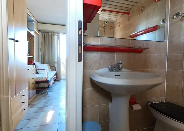 Se054 - Senigallia, Monolocale Fronte Mare Alle'piramidi' * Marotta